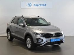 Gris/plata Nuevo 2025 VW T-Roc Life SUV | 26.990 € (Un poco caro)