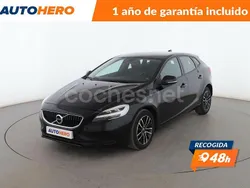 Negro Usado 2018 Volvo V40 Momentum Familiar | 16.399 € (Precio justo)