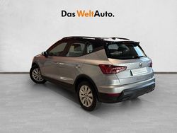 Gris plata Usado 2024 Seat Arona Style SUV | 18.990 € (Precio justo)