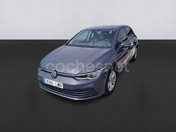 Gris / plata Usado 2022 VW Golf VIII Life Berlina | 18.500 € (Precio justo)