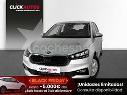Plateado Usado 2024 Skoda Fabia Ambition Utilitario | 17.150 € (Precio justo)