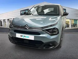 Azul Usado 2024 Citroën e-C4 Feel Berlina | 28.890 € (Caro)