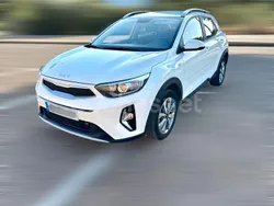 Blanco Usado 2022 Kia Stonic SUV | 14.890 € (Buen precio)