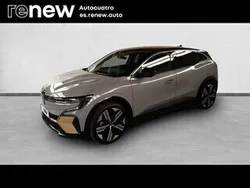 Gris Usado 2023 Renault Mégane Iconic Berlina | 25.975 € (Super precio)
