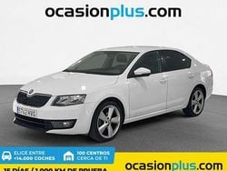 Blanco Usado 2014 Skoda Octavia Ambition Utilitario | 8590 € (Precio justo)