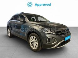 Gris / plata Usado 2025 VW T-Roc Life SUV | 25.990 € (Precio justo)
