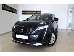 Negro Usado 2022 Peugeot 3008 Access Monovolumen | 13.990 €
