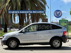 Gris / plata Usado 2008 Ssangyong (KGM) Actyon SUV | 5995 €