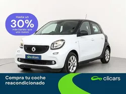 Blanco Usado 2019 Smart ForFour Electric Drive Passion Utilitario | 9890 € (Precio justo)