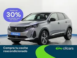 Gris Usado 2024 Peugeot 3008 Allure SUV | 24.990 € (Precio justo)
