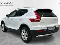Blanco Usado 2024 Volvo XC40 Core SUV | 35.500 € (Precio justo)