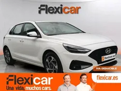 Blanco Usado 2024 Hyundai i30 Berlina | 21.490 € (Precio justo)