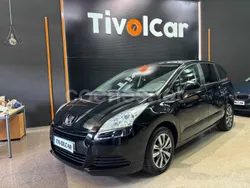 Negro Usado 2015 Peugeot 5008 Active Monovolumen | 7490 € (Precio justo)