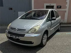Gris / plata Usado 2005 Citroën Xsara Picasso Exclusive Monovolumen | 3990 € (Precio justo)