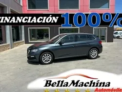 Amarillo Usado 2021 Skoda Scala Ambition Utilitario | 10.975 € (Precio justo)