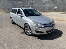Gris / plata Usado 2009 Opel Astra Enjoy Familiar | 2900 € (Precio justo)