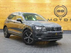 Gris / plata Usado 2017 VW Tiguan Sportline SUV | 24.970 € (Precio justo)