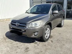 Beige Usado 2010 Toyota RAV4 Advance SUV | 9600 € (Precio justo)
