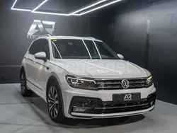 Blanco Usado 2018 VW Tiguan Sportline SUV | 27.990 € (Un poco caro)