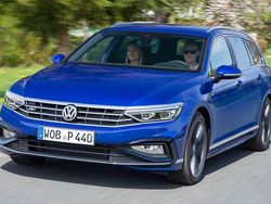 Gris Usado 2020 VW Passat Familiar | 15.690 € (Buen precio)