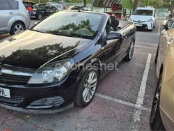 Negro Usado 2007 Opel Astra Cabriolet Cosmo Descapotable | 3999 € (Precio justo)