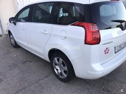 Blanco Usado 2010 Peugeot 5008 Monovolumen | 5499 € (Precio justo)