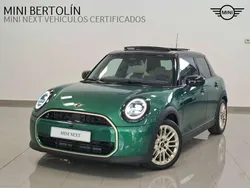 Verde Usado 2024 Mini Cooper Essential Utilitario | 33.390 €