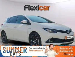 Blanco Usado 2018 Toyota Auris Hybrid Active Utilitario | 14.480 € (Precio justo)