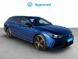 Azul Usado 2025 VW Passat R-line Familiar | 49.390 € (Precio justo)