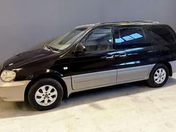 Negro Usado 2006 Kia Carnival LX Monovolumen | 3500 € (Precio justo)
