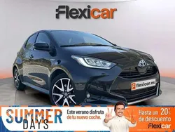 Negro Usado 2021 Toyota Yaris Hybrid Active Utilitario | 18.990 € (Precio justo)