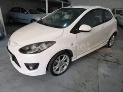 Blanco Usado 2010 Mazda 2 Sportive Berlina | 4750 € (Precio justo)