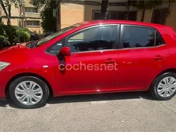 Rojo Usado 2008 Toyota Auris Luna Berlina | 5000 € (Buen precio)