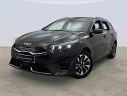 Negro Usado 2024 Kia Ceed Familiar | 25.995 € (Caro)