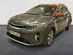 Usado 2021 Kia Stonic SUV | 14.540 € (Precio justo)