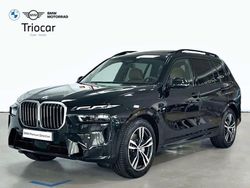 Saphirschwarz metalizado Usado 2025 BMW X7 Comfort Edition SUV | 110.900 €