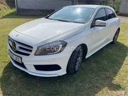 Blanco Usado 2016 Mercedes A200 AMG line Berlina | 13.000 € (Precio justo)