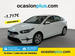 Blanco Usado 2023 Kia Ceed Berlina | 18.890 € (Precio justo)