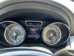 Rojo Usado 2013 Mercedes CLA220 Urban Berlina | 13.000 € (Super precio)