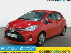 Rojo Usado 2016 Toyota Yaris Active Utilitario | 8950 € (Buen precio)
