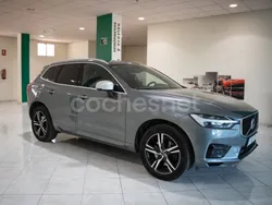 Gris / plata Usado 2017 Volvo XC60 R-Design SUV | 29.500 € (Caro)