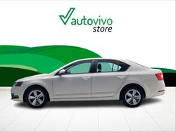 Blanco Usado 2019 Skoda Octavia Ambition Utilitario | 13.400 € (Buen precio)