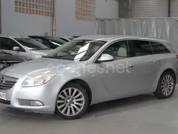 Gris / plata Usado 2011 Opel Insignia Sportive Familiar | 9290 €