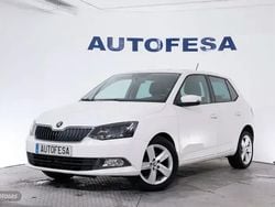 Blanco Usado 2016 Skoda Fabia Ambition Berlina | 7950 € (Buen precio)