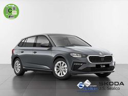 Gris Usado 2024 Skoda Scala Selection Utilitario | 18.490 € (Precio justo)
