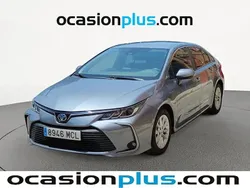 Gris Usado 2022 Toyota Corolla Business Edition Berlina | 17.637 € (Precio justo)