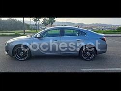 Gris / plata Usado 2014 Opel Insignia Business Berlina | 8800 € (Precio justo)