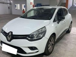 Blanco Usado 2019 Renault Clio V LIMITED Berlina | 9790 €