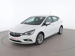 Blanco Usado 2015 Opel Astra Selective Utilitario | 10.699 € (Un poco caro)