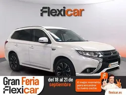 Blanco Usado 2018 Mitsubishi Outlander P-HEV Motion SUV | 18.490 € (Buen precio)